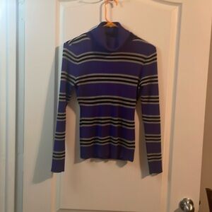 fashionnova turtleneck sweater size large